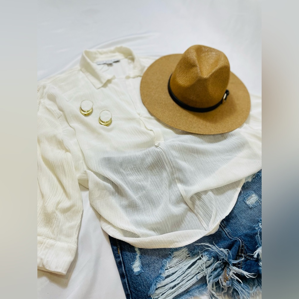 Off White Lightweight Textured Blouse with Collar